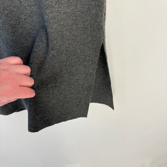 Nwt Worthington Gray Sleeveless Knit Oversized Slit V Neck Sweater Top Sz Small - Picture 4 of 11